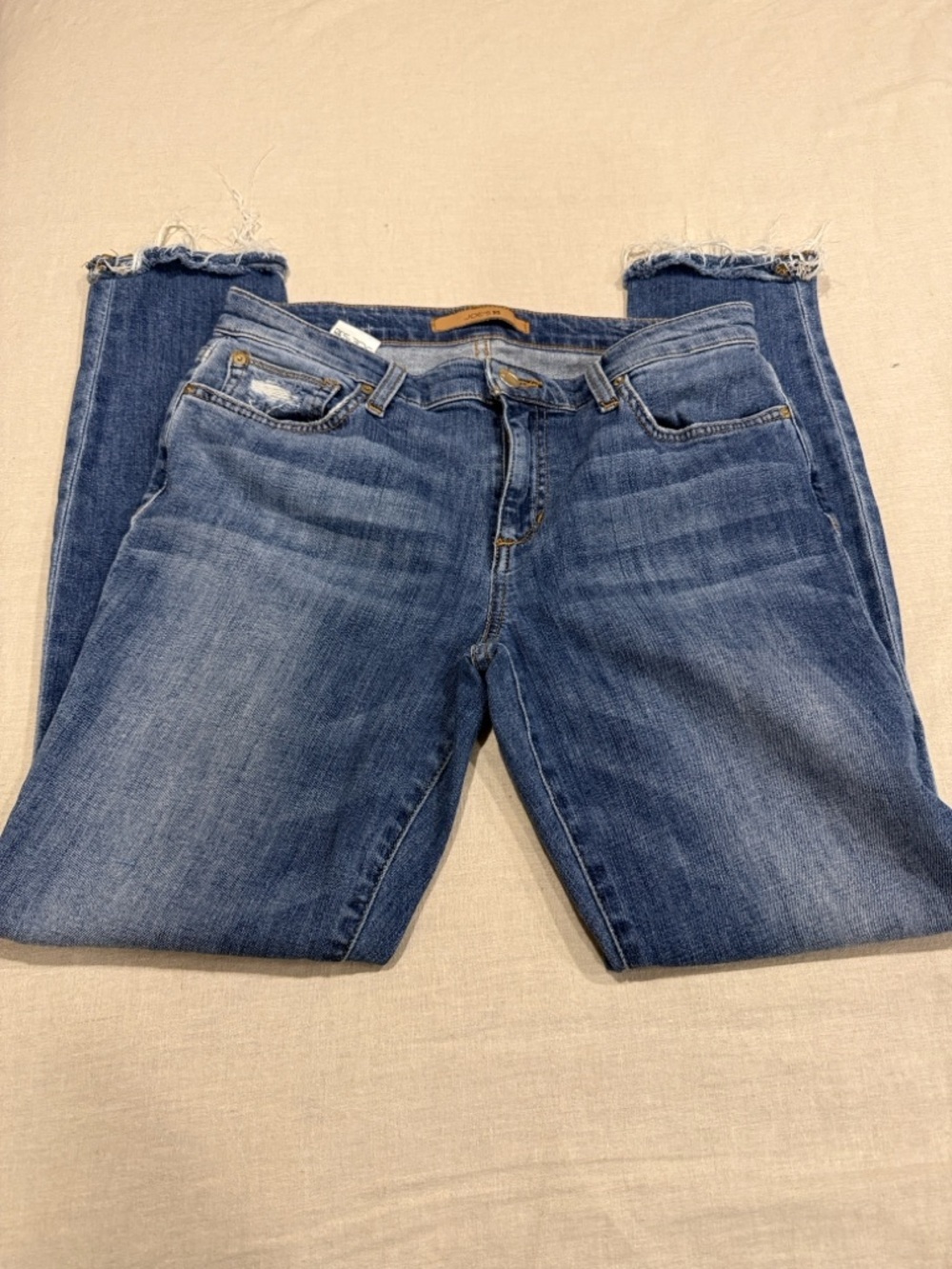 Joe’s Jeans “The Icon” Mid Rise Skinny Ankle Distressed Jeans 
Size 29